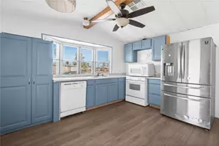 348 Meander Dr, Bullhead City, CA 86442 - Photo 13