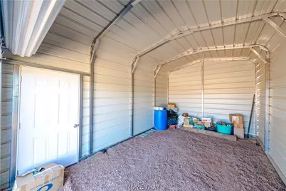 1033 S Estrella Road, Golden Valley, AZ 86413 - Photo 23
