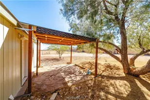1033 S Estrella Rd, Golden Valley, AZ 86413 - Photo 29
