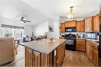1033 S Estrella Road, Golden Valley, AZ 86413 - Photo 3