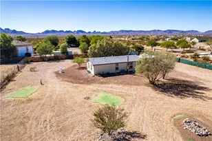 1033 S Estrella Rd, Golden Valley, AZ 86413 - Photo 37