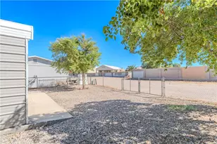 942 Glen Dr, Bullhead City, AZ 86442 - Photo 31