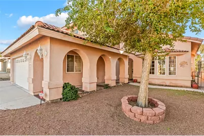 2092 E Desert Lakes Drive, Fort Mohave, AZ 86426 - Photo 3
