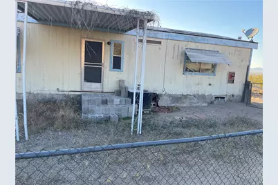 678 S Bowie Road, Golden Valley, AZ 86413 - Photo 9
