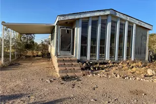 678 S Bowie Rd, Golden Valley, AZ 86413 - Photo 1