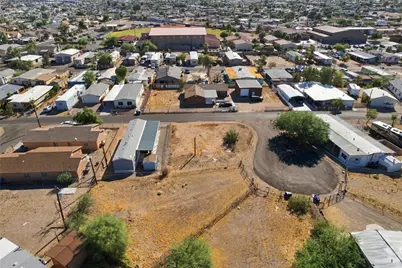 1889 Hualapai Drive, Bullhead City, AZ 86442 - Photo 7