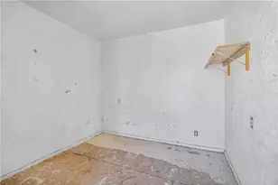 3404 N Verde Rd, Golden Valley, AZ 86413 - Photo 17