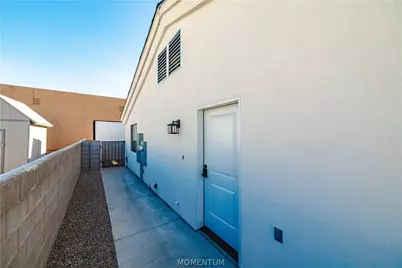 1918 Hope Avenue, Kingman, AZ 86401 - Photo 5