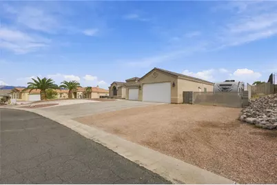 2885 Grandhill Road, Bullhead City, AZ 86442 - Photo 17