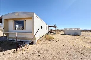 15677 N Garnet Dr, Dolan Springs, AZ 86441 - Photo 3