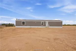 3401 N Horn Rd, Golden Valley, AZ 86413 - Photo 1