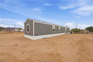 3401 N Horn Rd, Golden Valley, AZ 86413 - Photo 27