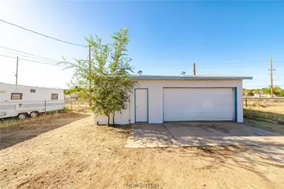 2630 E Devlin Avenue, Kingman, AZ 86409 - Photo 11