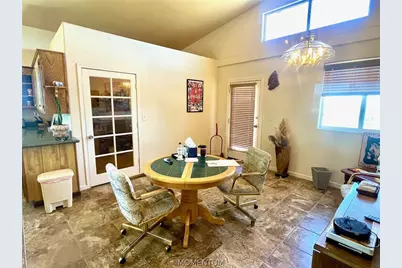 21477 S Sundance Kid Road, Yucca, AZ 86438 - Photo 19