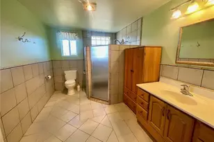 21477 S Sundance Kid Rd, Yucca, AZ 86438 - Photo 35