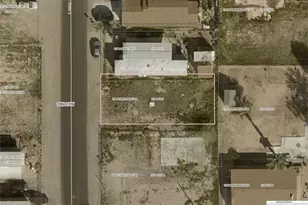 1796 Coral Reef Dr, Bullhead City, AZ 86442 - Photo 1