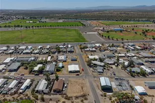 901 Swan Dr, Bullhead City, AZ 86442 - Photo 1