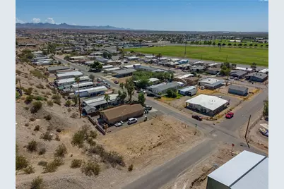 901 Swan Drive, Bullhead City, AZ 86442 - Photo 31