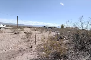 2330 S Estrella Rd, Golden Valley, AZ 86413 - Photo 7