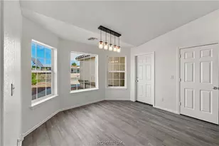 1566 Kalil Dr, Bullhead City, AZ 86442 - Photo 5