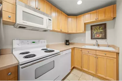 3408 Sunriver Road #207 (B6), Bullhead City, AZ 86429 - Photo 11