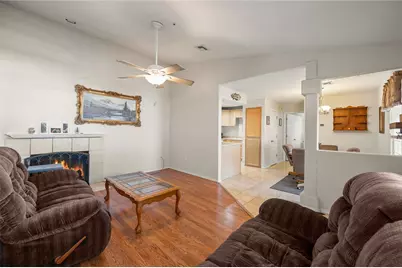 3408 Sunriver Road #207 (B6), Bullhead City, AZ 86429 - Photo 5