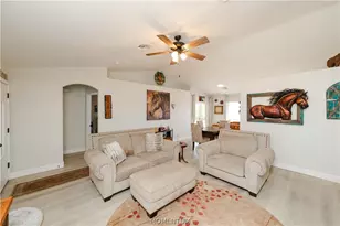 7815 E Concho Dr, Kingman, AZ 86401 - Photo 11