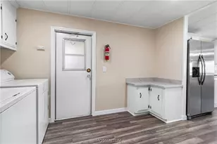 976 Roadrunner Dr, Bullhead City, AZ 86442 - Photo 35