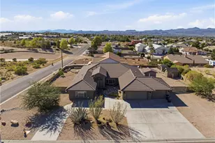 2263 Hopi Dr, Kingman, AZ 86401 - Photo 1