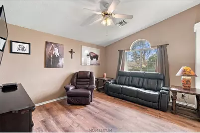 7812 E Larkspur Drive, Kingman, AZ 86401 - Photo 9