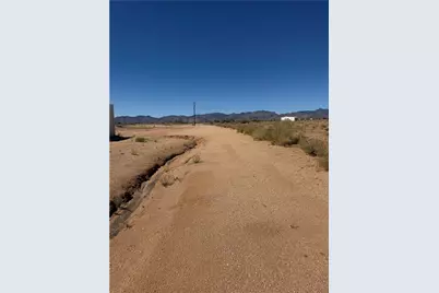 331-37-265 E Calle Del Sol, Kingman, AZ 86401 - Photo 23