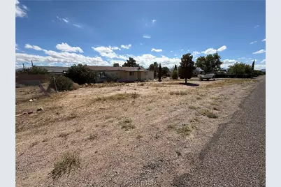 2065 E Potter Avenue, Kingman, AZ 86409 - Photo 1