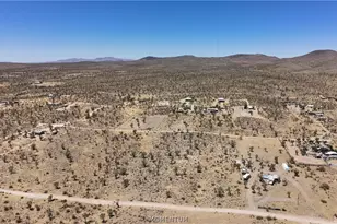 327-05-339 N Lost Mine Dr, Dolan Springs, AZ 86441 - Photo 1