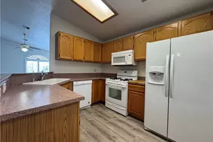 2261 Pinta Rosa, Bullhead City, AZ 86442 - Photo 7