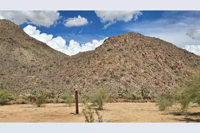 11844 S Nolan Road, Yucca, AZ 86438 - Photo 9
