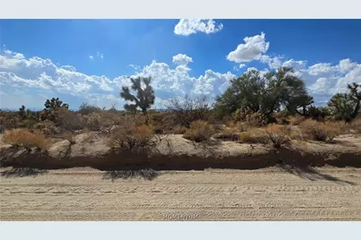11844 S Nolan Road, Yucca, AZ 86438 - Photo 15