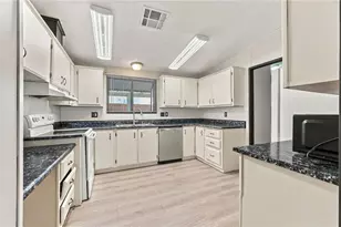 1452 Colina Dr, Bullhead City, AZ 86442 - Photo 23