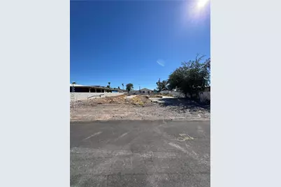 1074 Citrus Street, Bullhead City, AZ 86442 - Photo 1