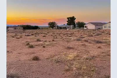 9839 N Medicine Point Drive, Kingman, AZ 86401 - Photo 7