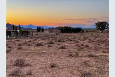 9839 N Medicine Point Drive, Kingman, AZ 86401 - Photo 3