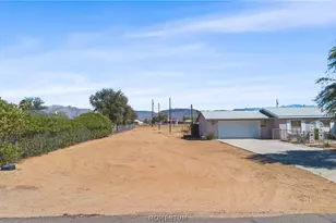 572 S Santa Maria Rd, Golden Valley, AZ 86413 - Photo 61
