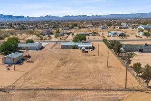 572 S Santa Maria Rd, Golden Valley, AZ 86413 - Photo 57