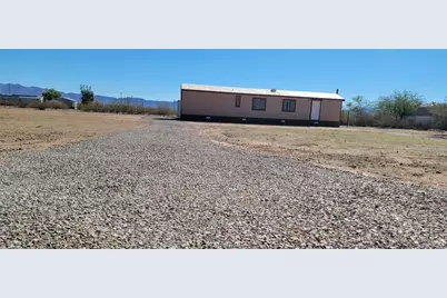 870 S Escuela Road, Golden Valley, AZ 86413 - Photo 47