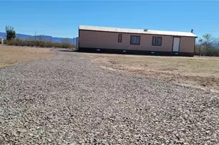 870 S Escuela Rd, Golden Valley, AZ 86413 - Photo 47