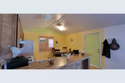 870 S Escuela Road, Golden Valley, AZ 86413 - Photo 11