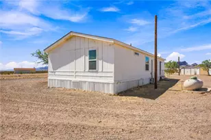 1417 S Concho Rd, Golden Valley, AZ 86413 - Photo 35