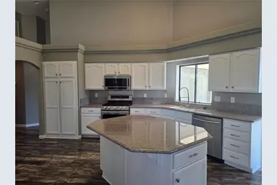 2288 Mountainside, Bullhead City, AZ 86442 - Photo 11