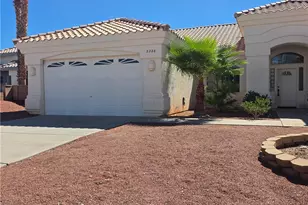 2288 Mountainside, Bullhead City, AZ 86442 - Photo 3