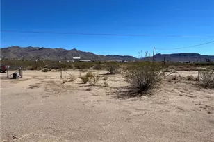 3739 N Hope Rd, Golden Valley, AZ 86413 - Photo 59