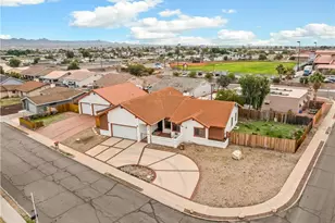 632 Lilac Ln, Bullhead City, AZ 86442 - Photo 85